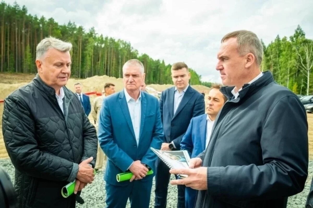    Строительство ОЭЗ на постоянном личном контроле губернатора.