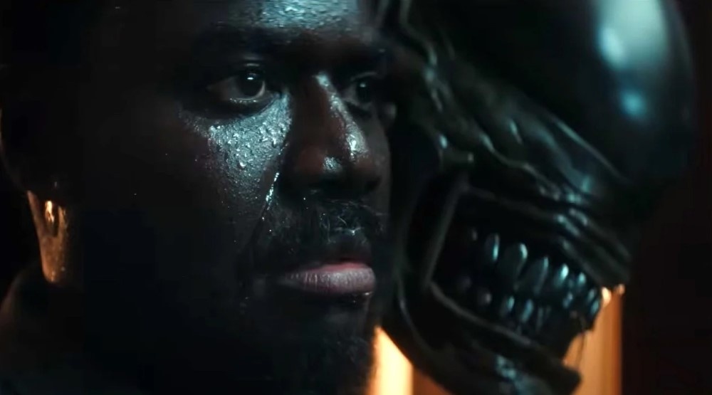     Кадр из сериала «Чужой: Земля» (2025)