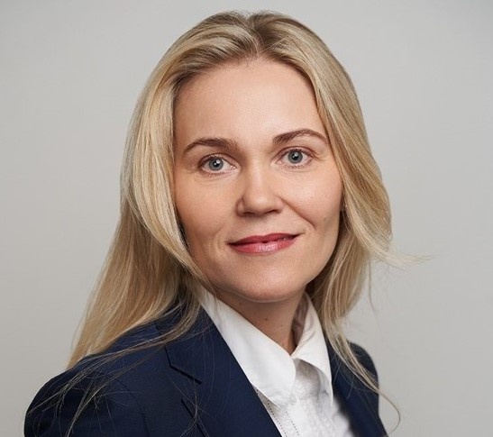    Людмила Рева