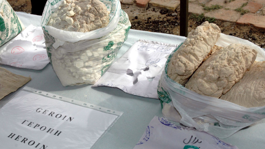 Героин. Фото с сайта Все об отравлениях и очистке организма. https://protoxin.ru/otravlenie/narko/peredozirovka-geroinom.html 