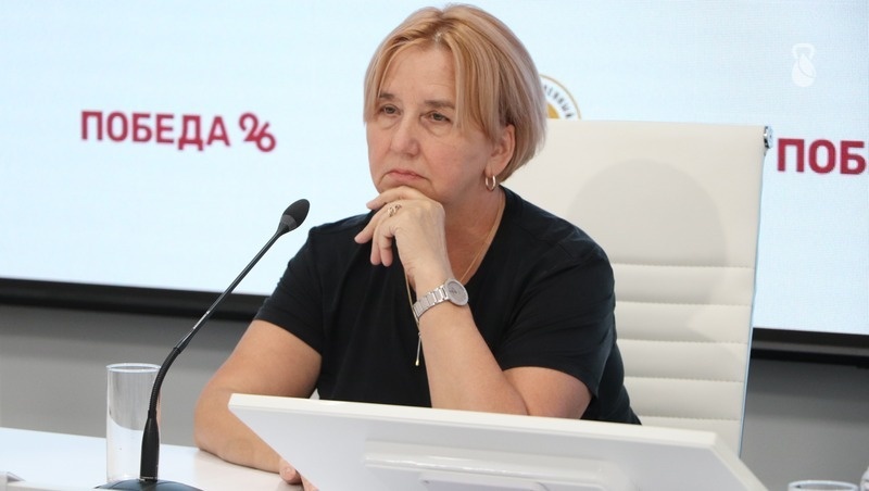    Художник-реставратор Елена Антонова рассказала о сложностях при реставрации мавзолея Фото: Дмитрий Ахмадуллин / / ИА «Победа26»