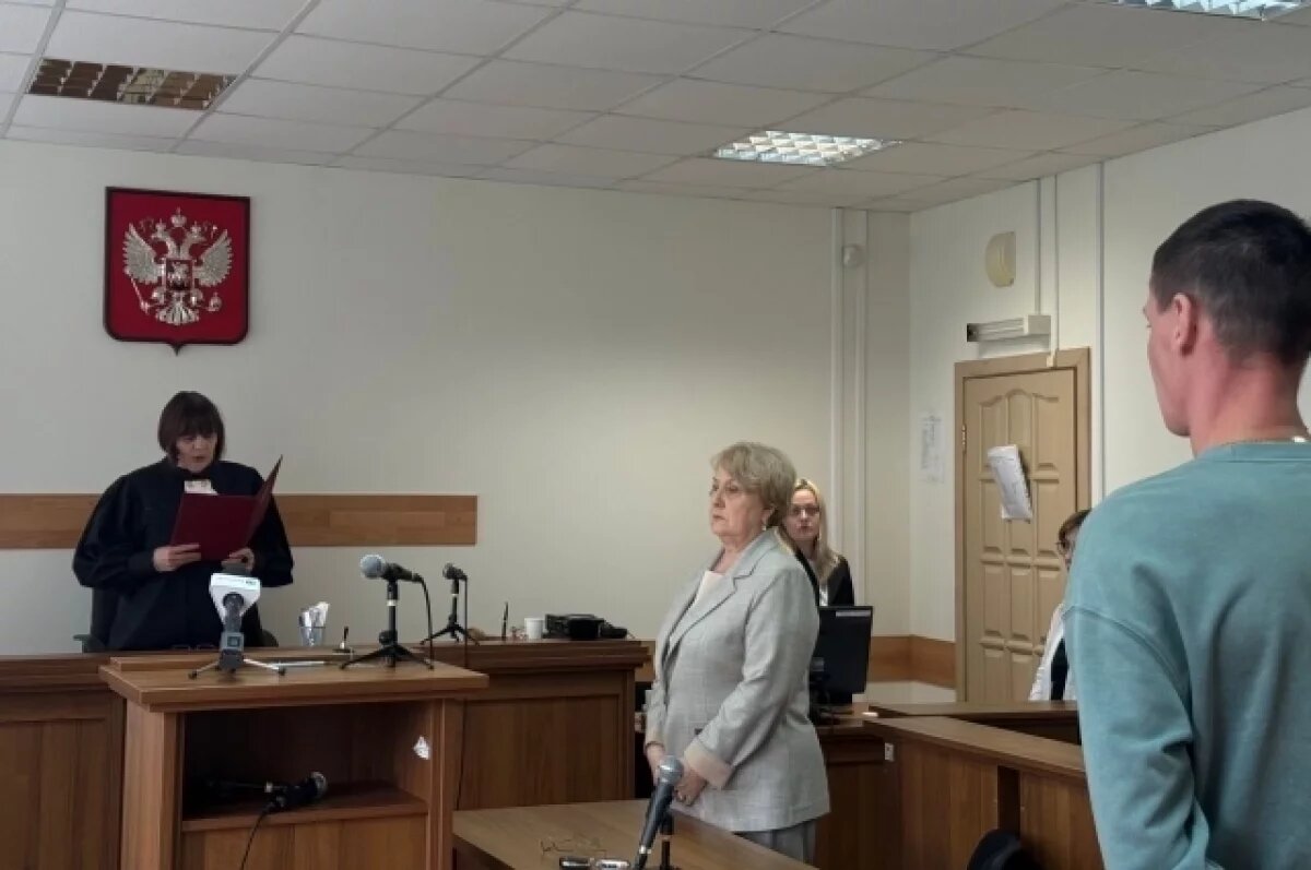    На Урале экс-полицейского осудили за избиение задержанного