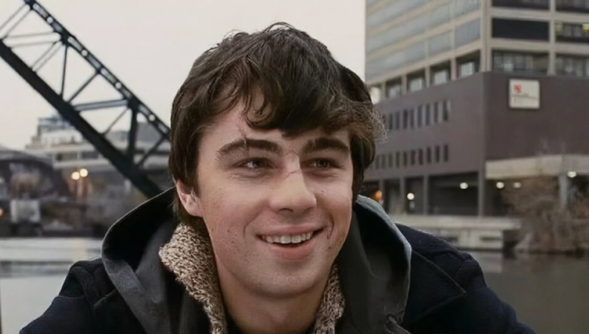 кадр из фильма "Брат"