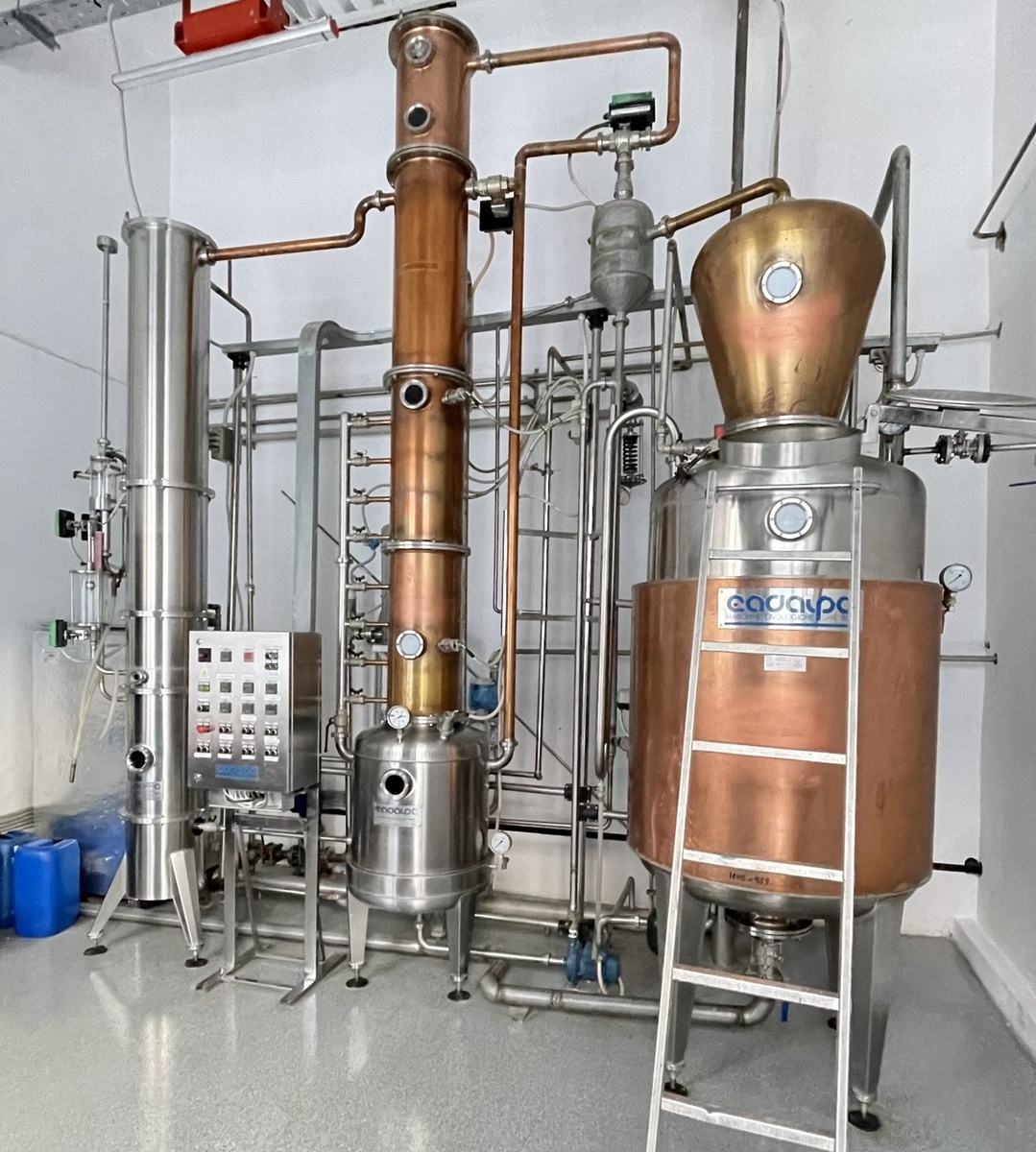 Старый перегонный куб