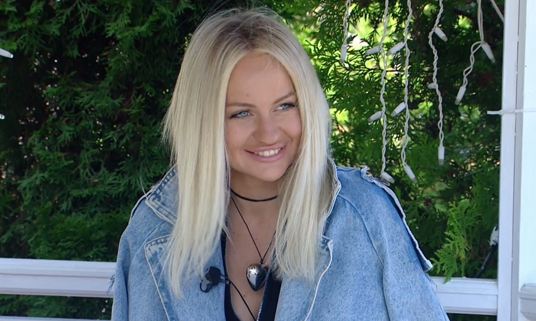 Элина Рахимова (фото из эфира на «Okko»)