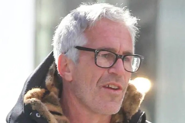 Обвинители Эпштейна утверждали, что у него был «очень маленький пенис».