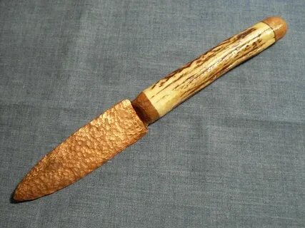 «Каменный» медный нож (реконструкция)