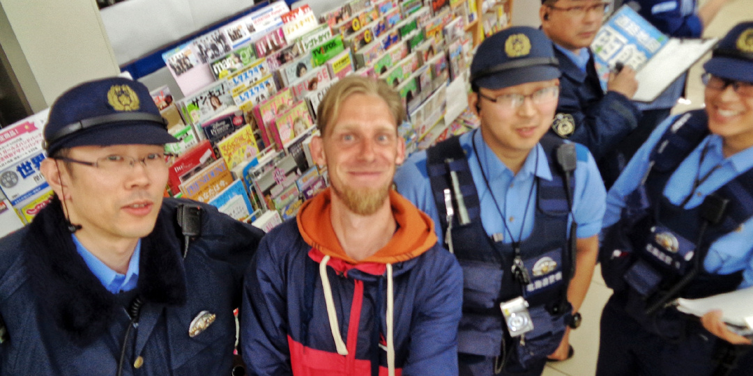 Зачем нужна страховка в путешествии: исповедь одного туриста