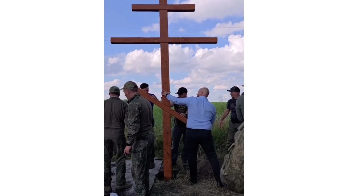    Волонтеры увековечили подвиг курских медиков