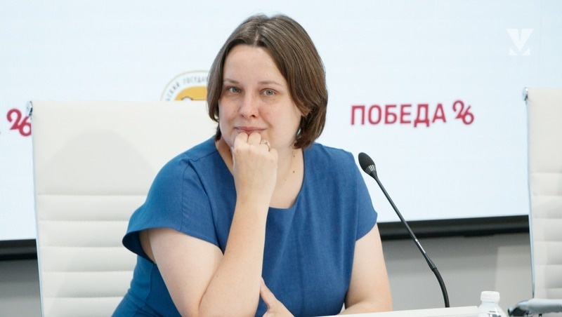     Руководитель реставрационных работ Анастасия Макарова Фото: Дмитрий Ахмадуллин / / ИА «Победа26» /