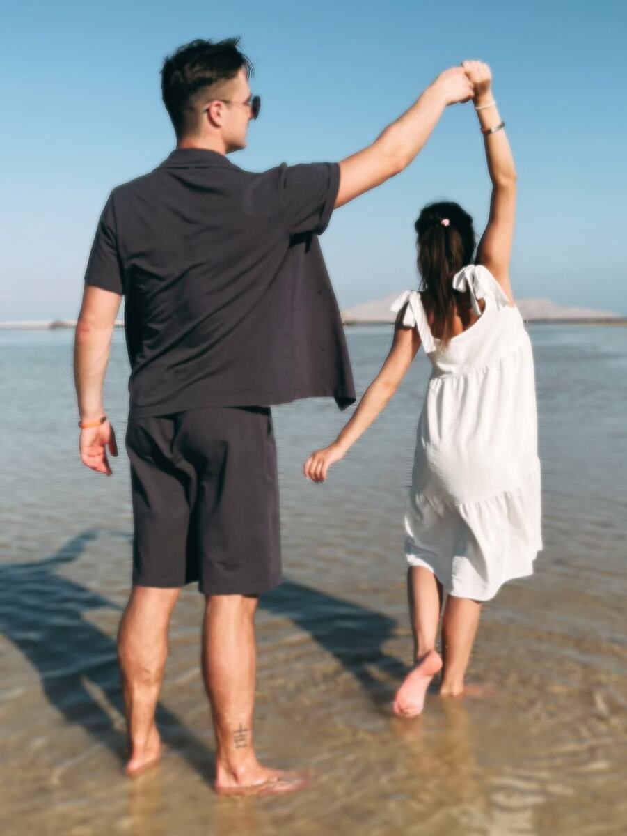    Алена Косторная любит танцевать с мужемСоцсети Алены Косторной