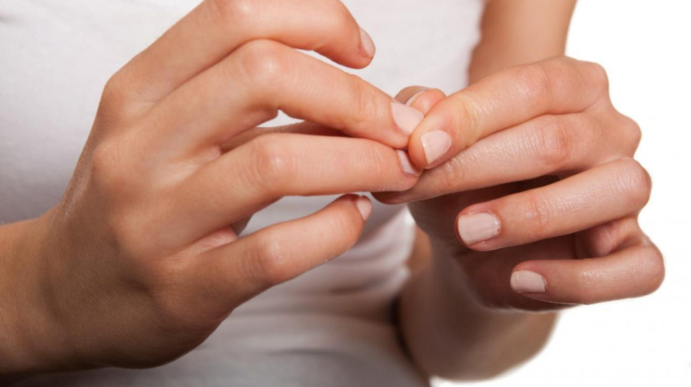    Как дефицит железа влияет на здоровье: проверь свои ногти