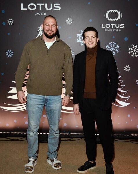    Артист известен по дуэту с Loc Dog admin