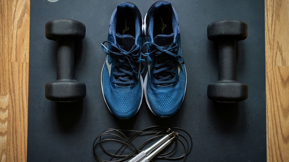 https://unsplash.com/photos/blue-and-black-nike-athletic-shoes-fS3tGOkp0xY