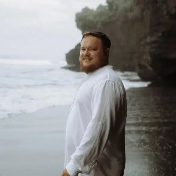 Это автор статьи