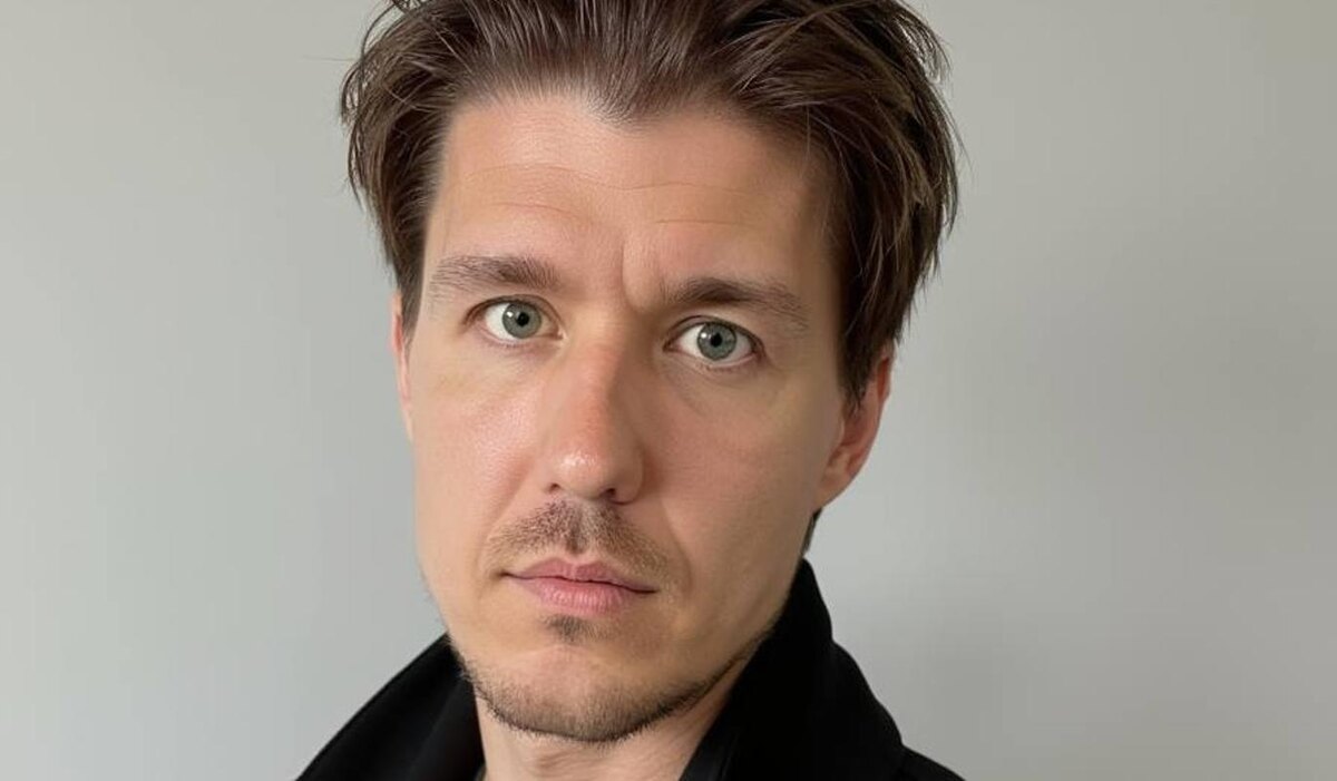     "Я разочаровался в концепции денег": разговор с дизайнером бренда DAY Design x Miroshnikov Сергеем Мирошниковым