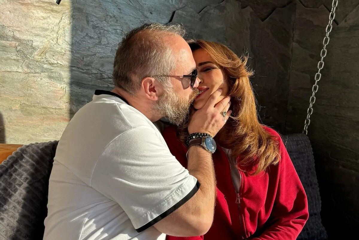    Анфиса Чехова и Александр Златопольский Социальные сети