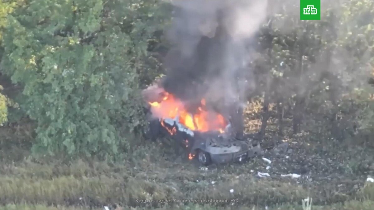    Российский FPV-дрон на оптоволокне уничтожил пикап ВСУ в Харьковской области