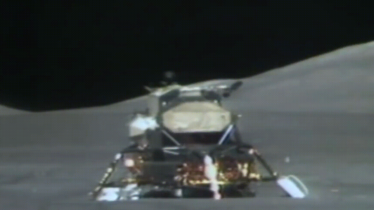 Макет лунного модуля Аполлона-17 якобы взлетает с Луны. А где же сами "астронавты"? Почему их не видно ни в одном ролике? 