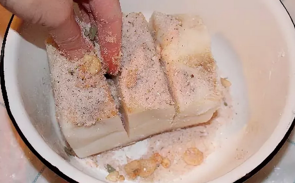 Фото с сайта: https://postila.ru