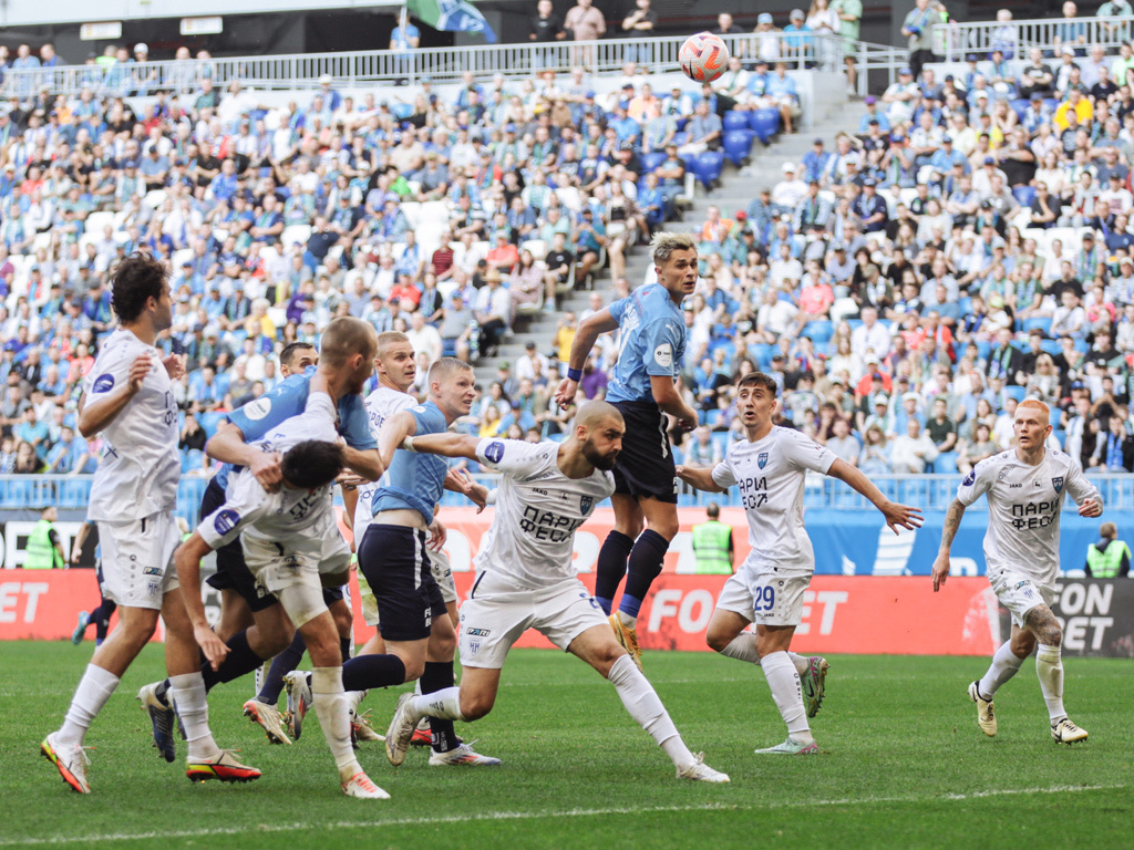 "Крылья" "Пари НН".