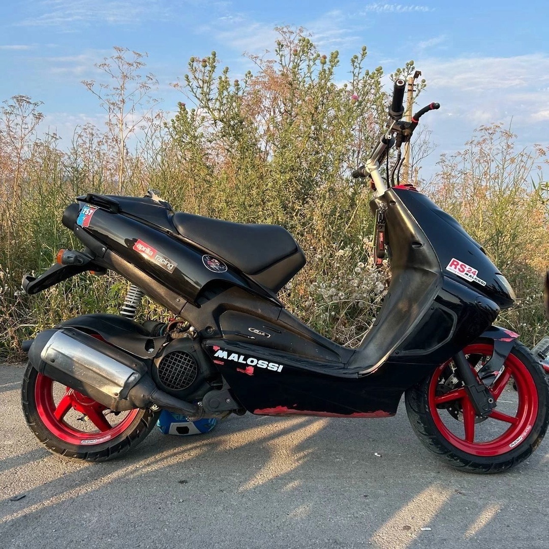 ГИБДД и педагоги Новороссийска выявили подростков, гоняющих на мопедах: родителям вынесли предостережение