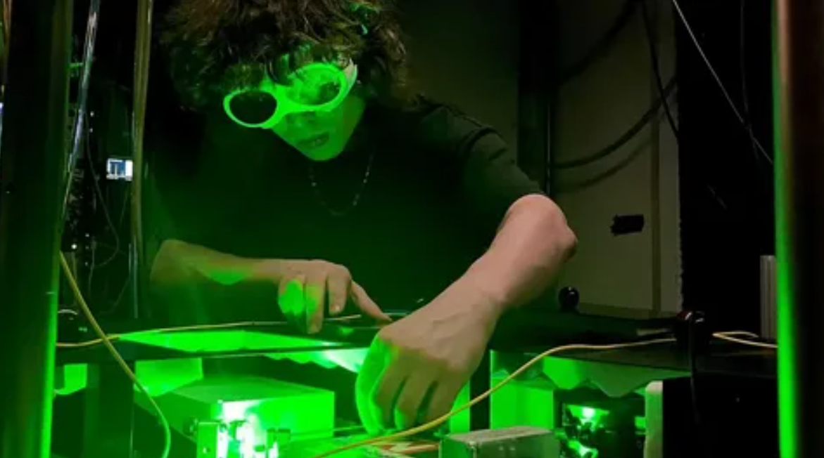 Пятая сила и тайны космоса. Раскрывая загадки Вселенной, от атомов до далёких планет