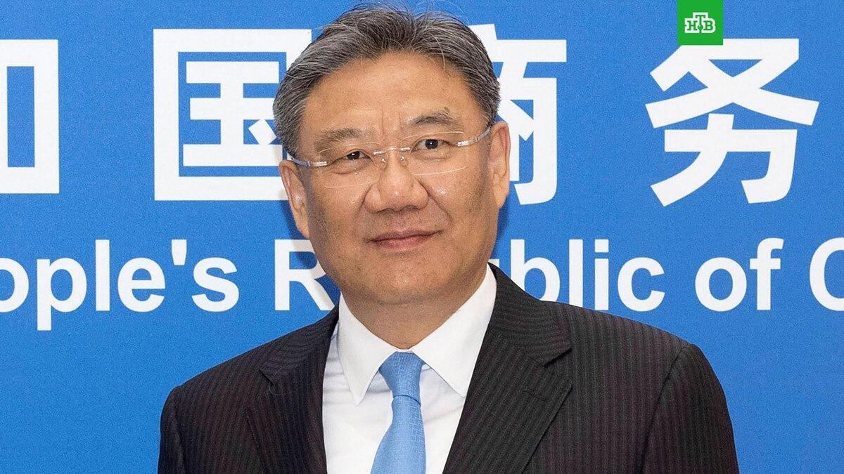 Министр коммерции Китая Ван Вэньтао  Baidu.com