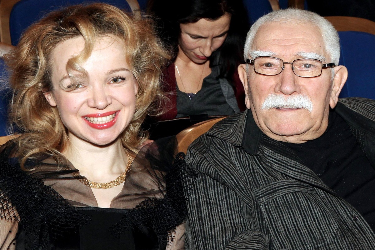     «Прима сказала, что ее выгнала плохая Виталина»: экс-жена Джигарханяна ответила на обвинения уволенных из театра актеров