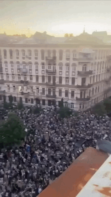    КАДРЫ ОЧЕВИДЦЕВ ИЗ КИЕВА