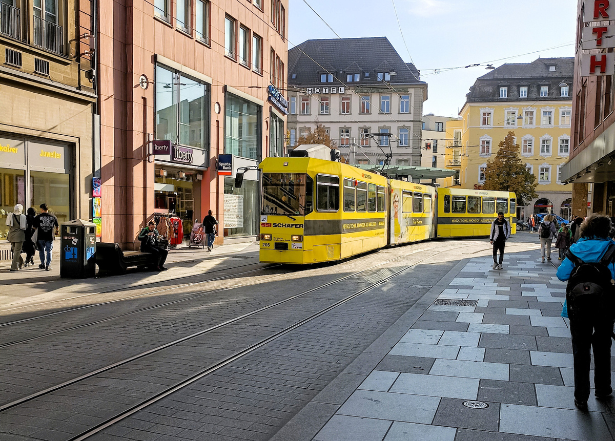 Квадратиш. Практиш. Гуд.