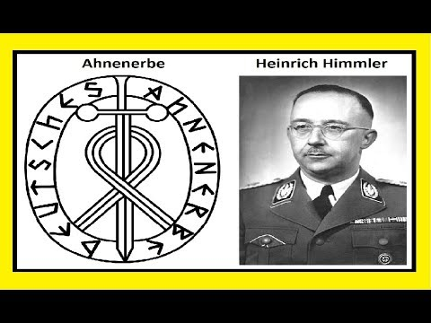 Гиммлер и эмблема Аненербе, тайной организации, занимавшейся поисками оккультных знаний и артефактов по всему миру.