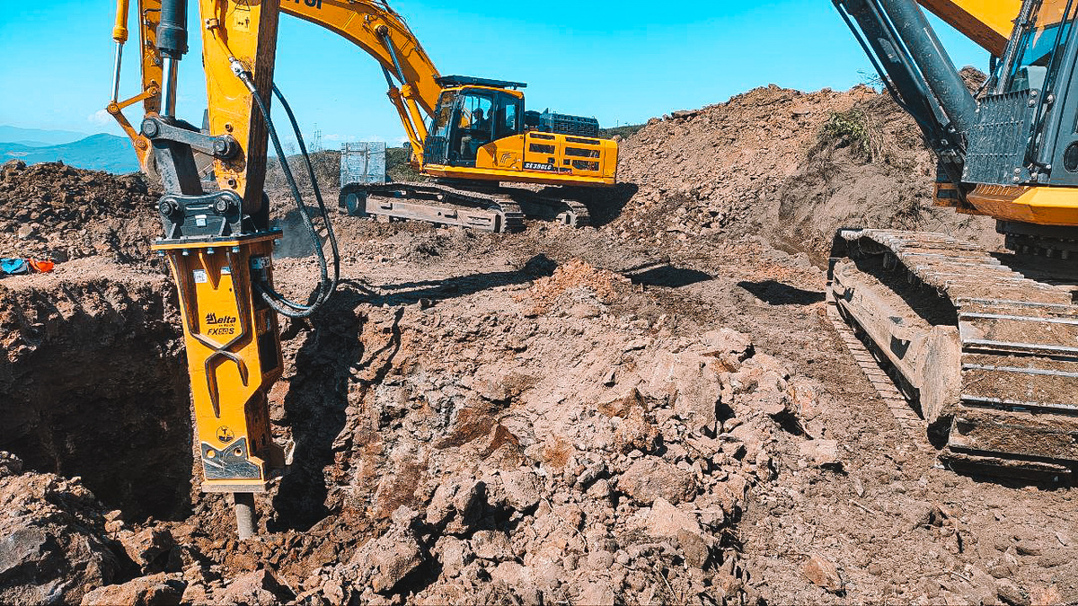 Delta_FX50S_Строительство_ЛЭП_в_Находке