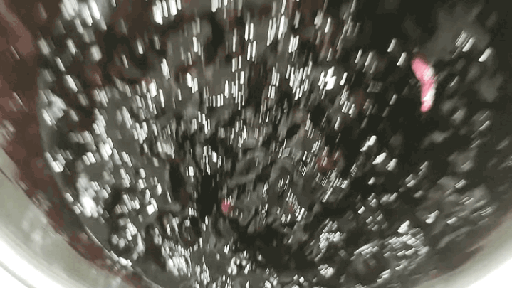 После остывания ещё немного загустеет.