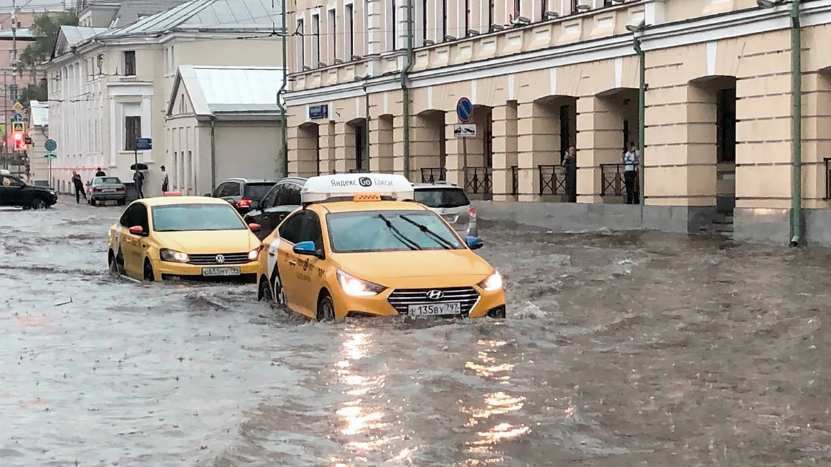 Фото затоплений в Москве