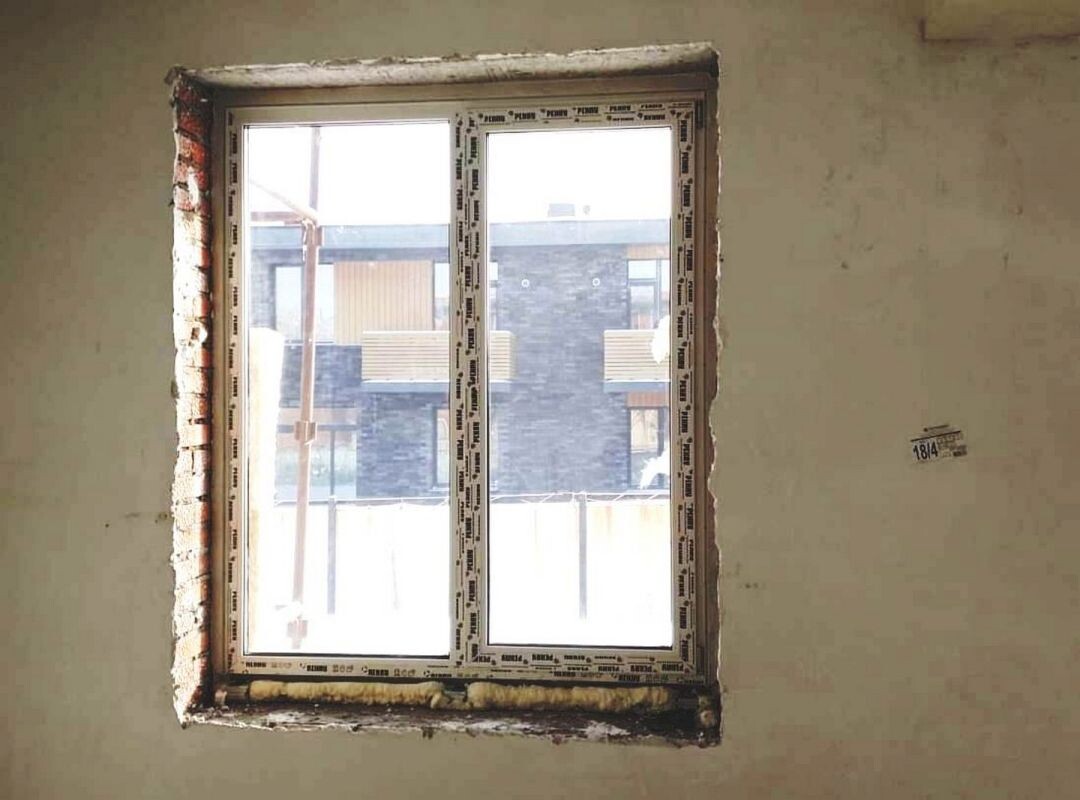    Деньги за окна, которые Роман делал для клиентов, ему показались «окном» в другой мир, мир легких и быстрых денег. Фото Ольги Соколовой