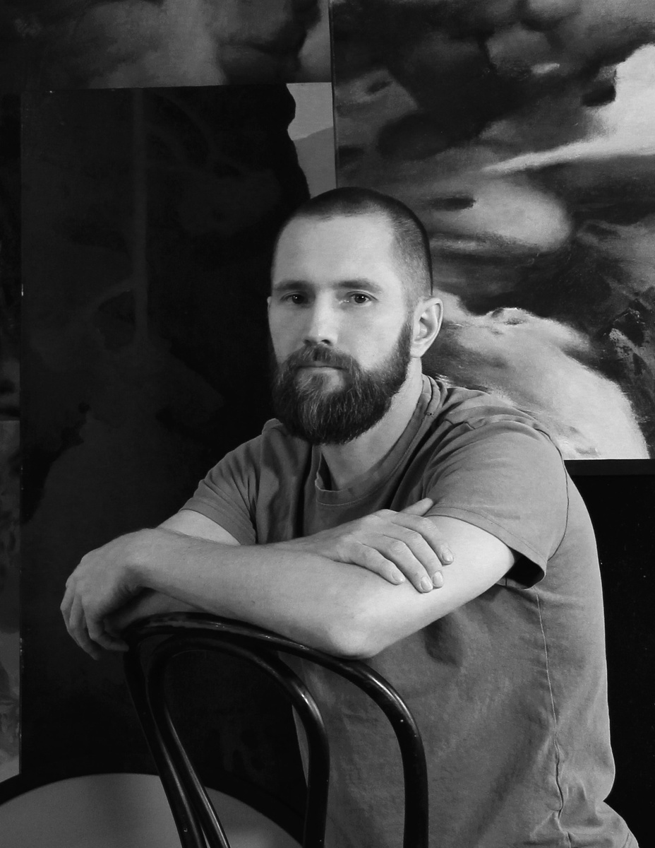 Организатор и постоянный участник выставки, один из основателей творческого сообщества «Северск»