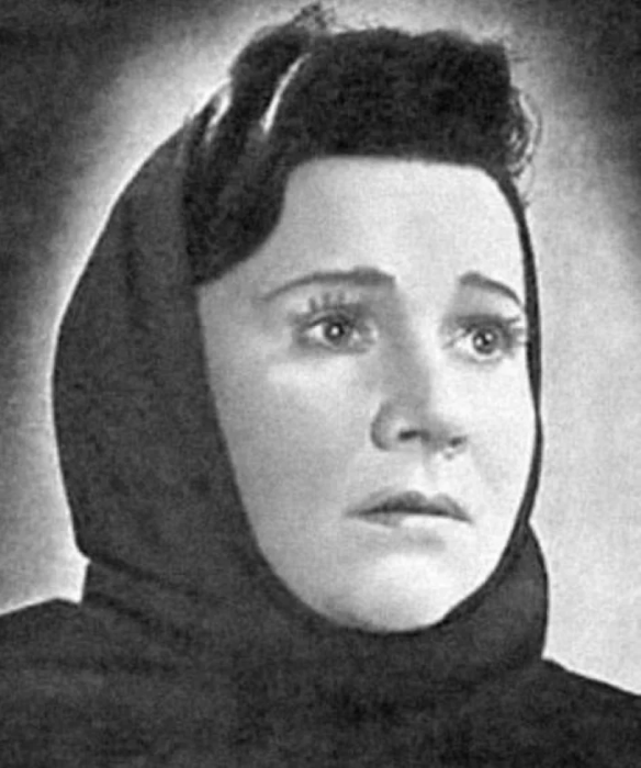 Нина Сазонова