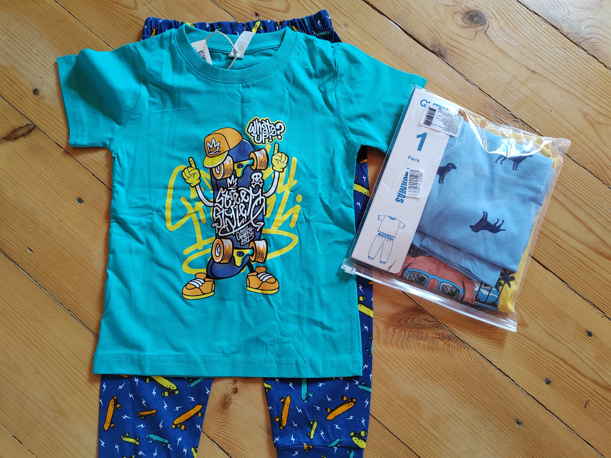 Пижамы очень классные по качеству, турецкие, 700 рублей за шт. 