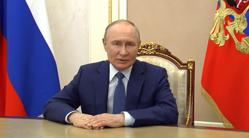    Путин заявил о необходимости пресекать попытки вмешательства во внутренние дела России