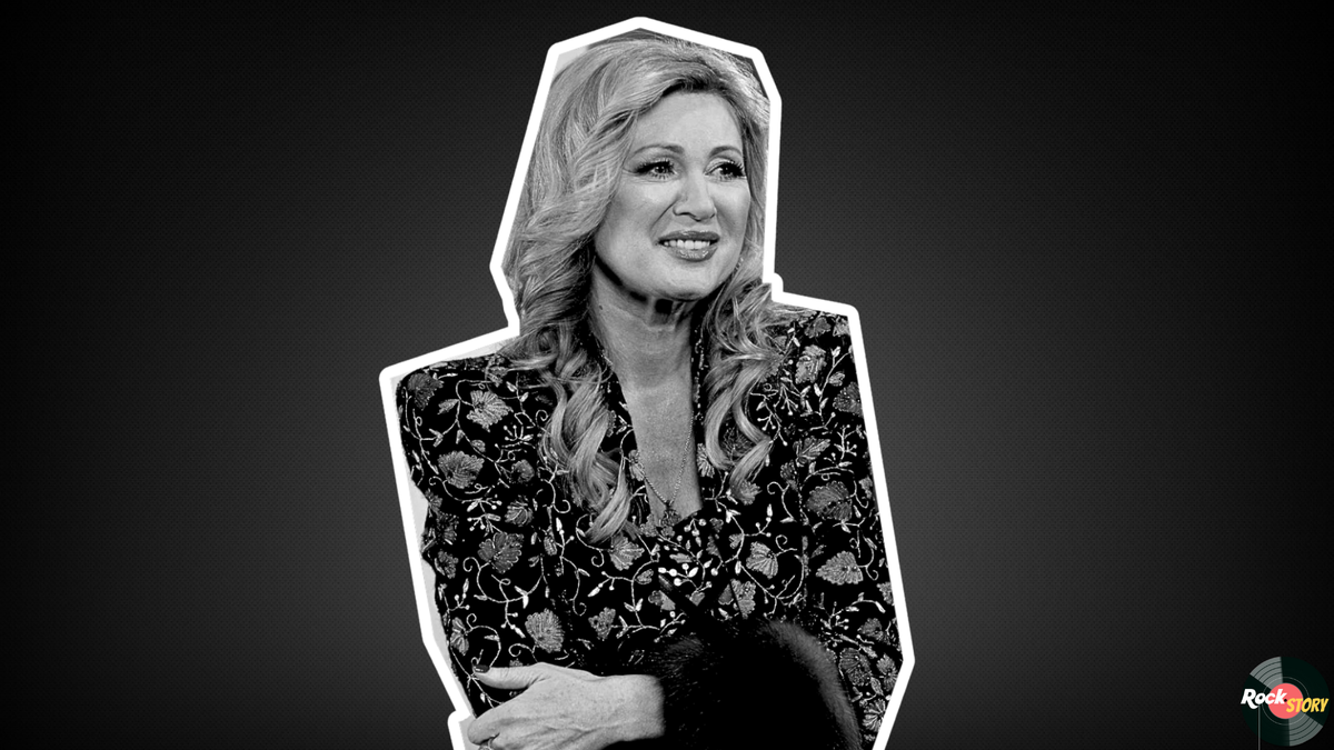 На фотографии: Вика Цыганова