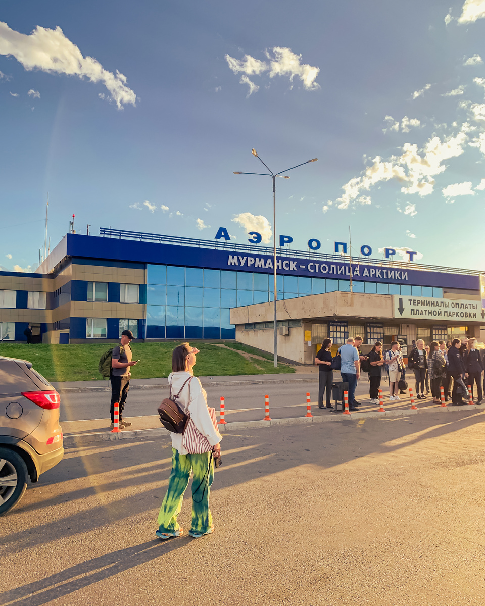 Терминал для внутренних рейсов маленький