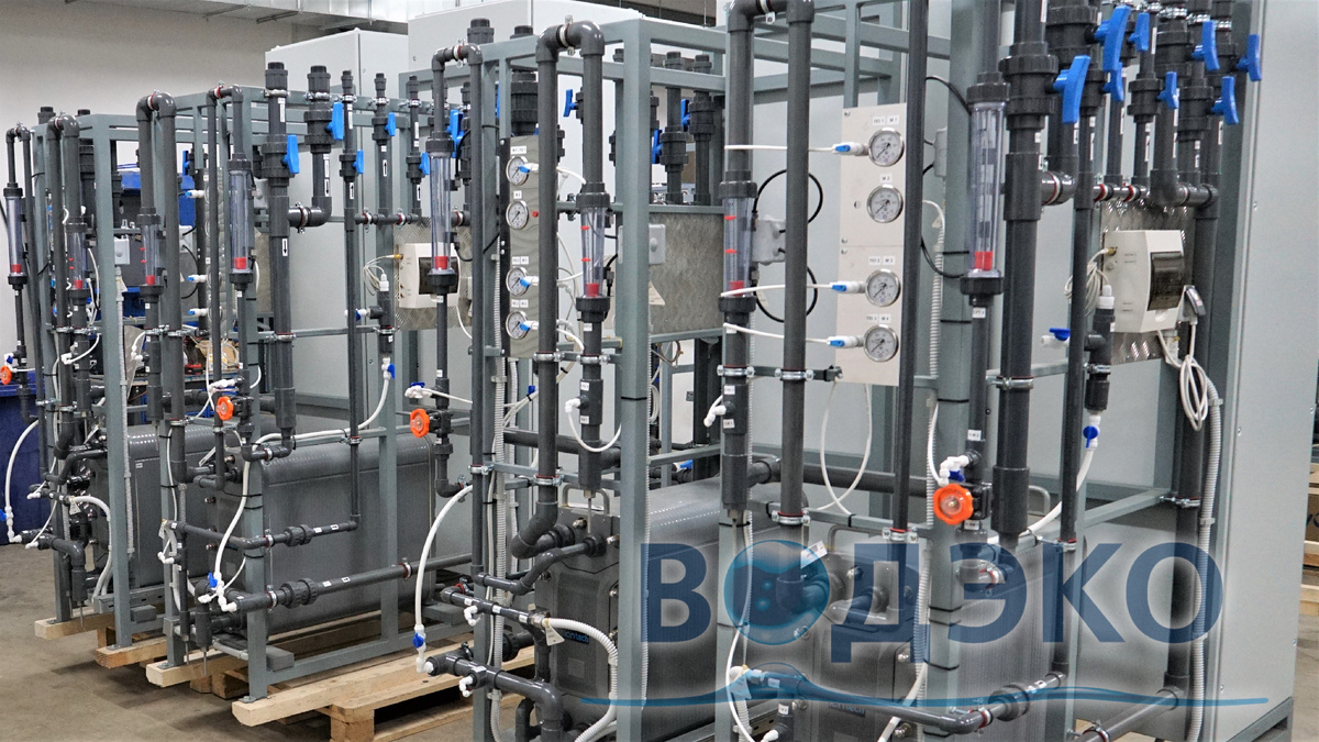 Сборка установок электродеионизации АКВАФЛОУ EDI в цехе ВОДЭКО