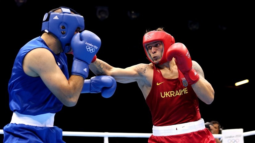     Чемпион мира по боксу Александр Усик Gettyimages.ru Scott Heavey / Staff