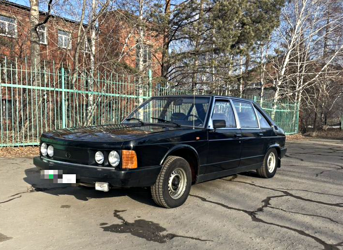 Вид спереди