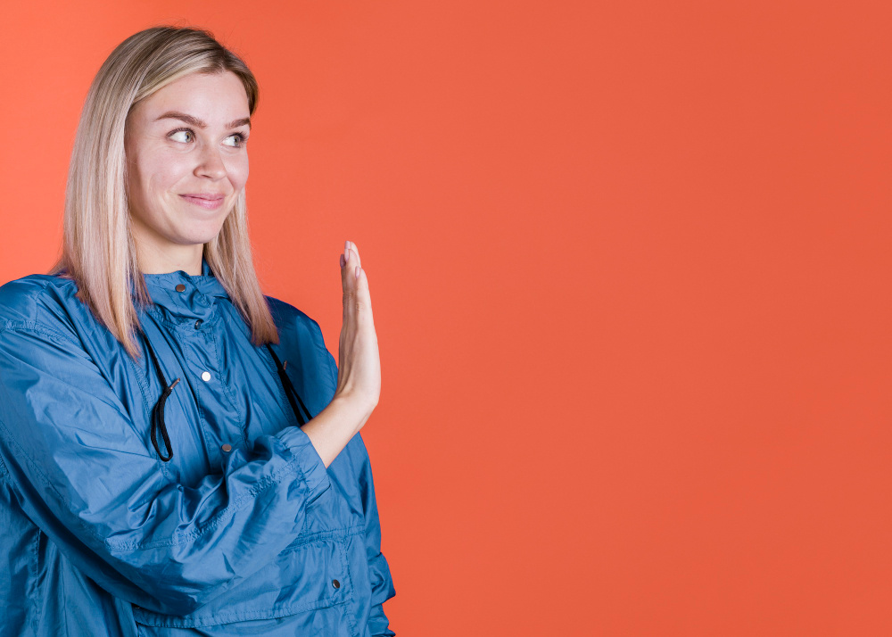    Авторство изображения: https://www.freepik.com Леди администратор