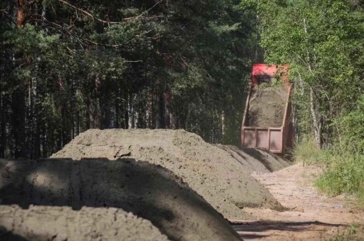    В Рыбинске продолжился ремонт дороги к детскому лагерю