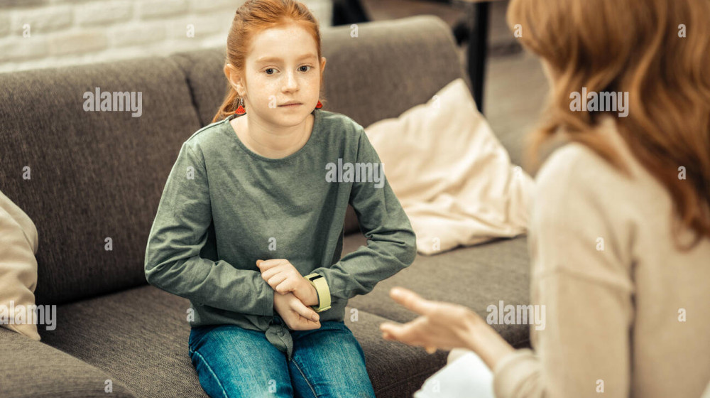    Почему дети грызут ручки?