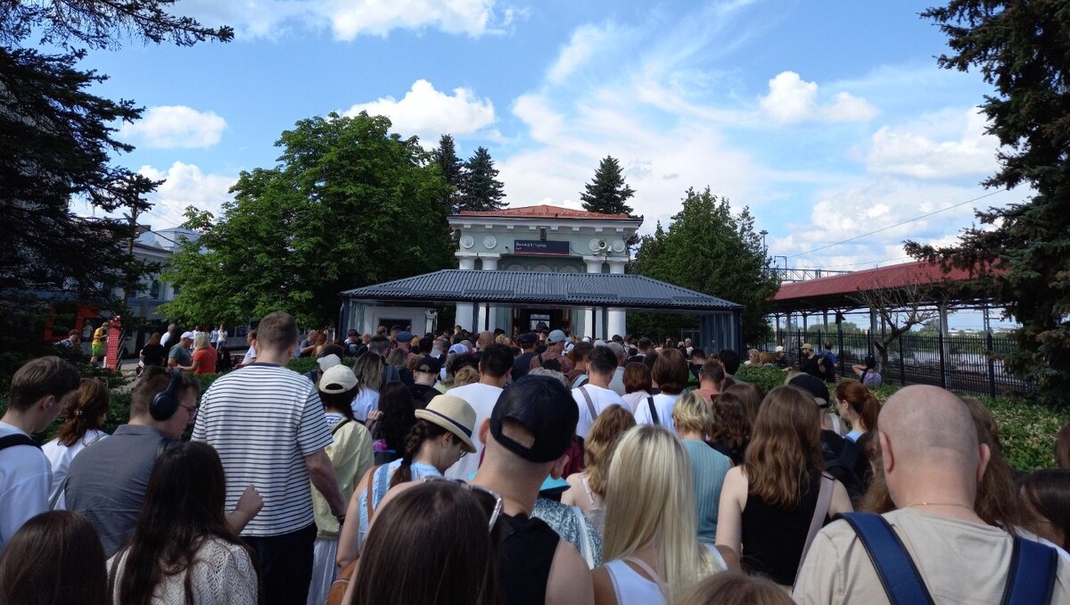     Автор: Евгений Богучарский Источник: rosbalt.ru