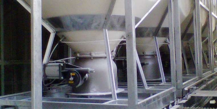 Весовой дозатор для сыпучих материалов с шаровыми затворами